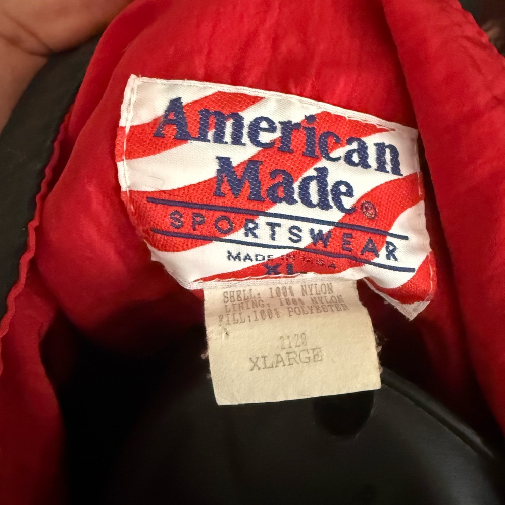Black & Red Racing Puffer Jacket - Picture 6 of 6